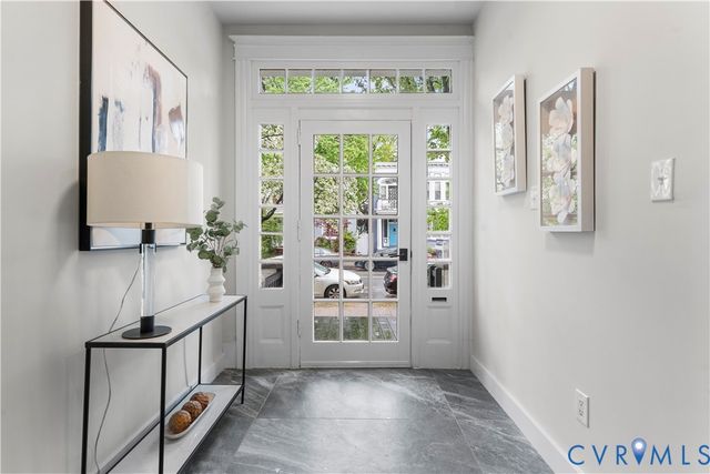 2905 W Grace St, Richmond, VA 23221