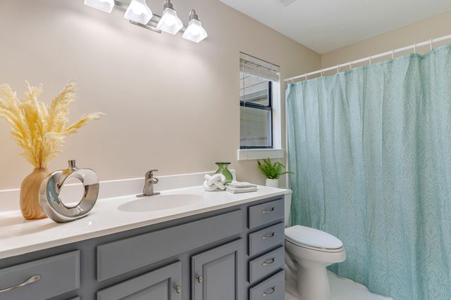 274 Kidd Street, Fort Walton Beach, FL 32548