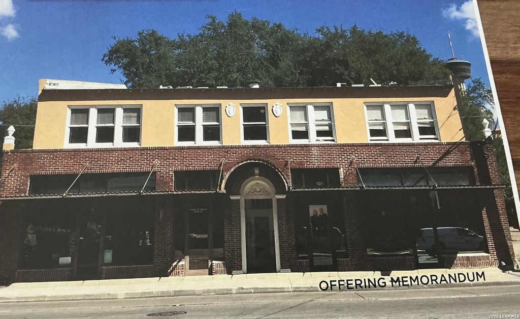 628 S Saint Marys St Ste 206, San Antonio, TX 78205