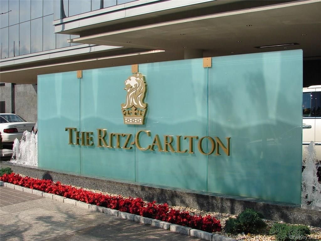 1 Renaissance Square 21F, White Plains, NY 10601