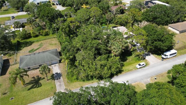 8000 Citrus Park Boulevard, Fort Pierce, FL 34951