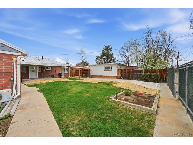 760 S Clay St, Denver, CO 80219