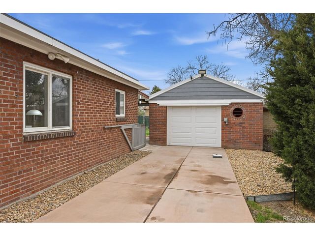 760 S Clay St, Denver, CO 80219