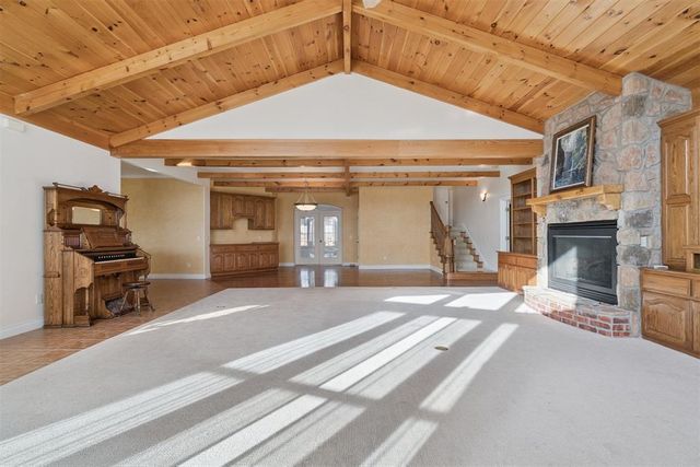 2909 N Santa Fe Avenue, Edmond, OK 73003