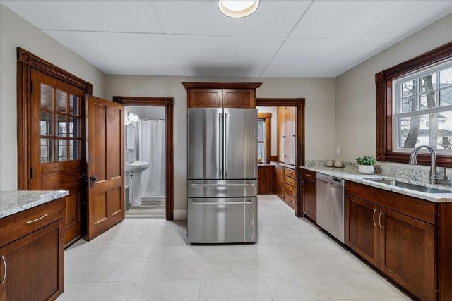 4 Princeton Street, Concord, NH 03301