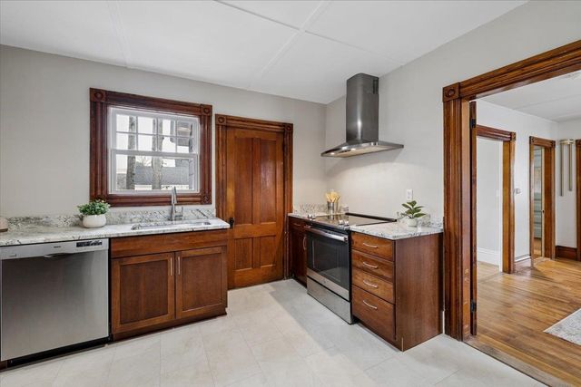 4 Princeton Street, Concord, NH 03301