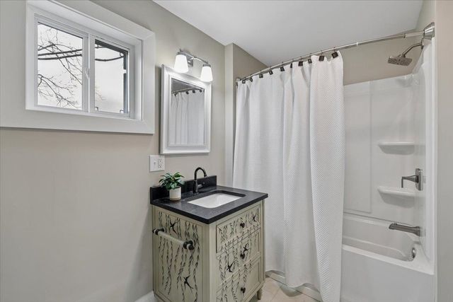 4 Princeton Street, Concord, NH 03301