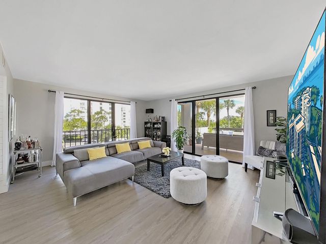 150 BELLEVIEW BOULEVARD 106, Belleair, FL 33756
