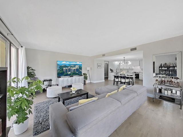 150 BELLEVIEW BOULEVARD 106, Belleair, FL 33756