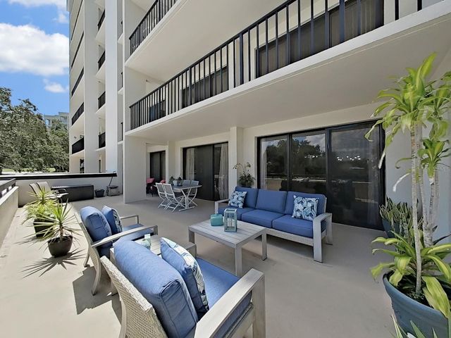 150 BELLEVIEW BOULEVARD 106, Belleair, FL 33756
