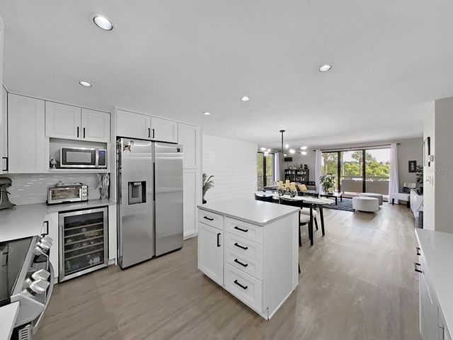 150 BELLEVIEW BOULEVARD 106, Belleair, FL 33756