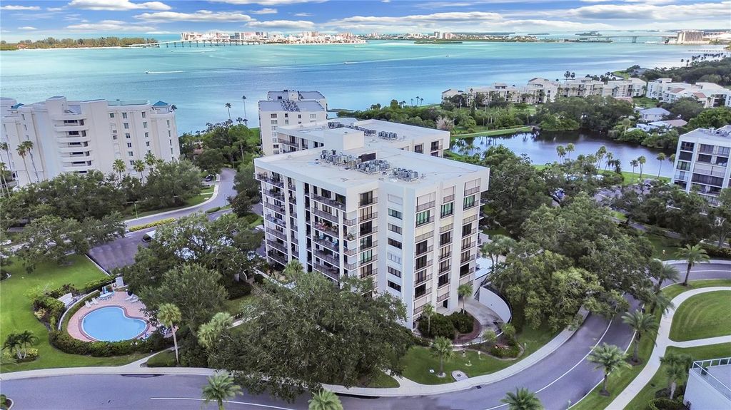 150 BELLEVIEW BOULEVARD 106, Belleair, FL 33756
