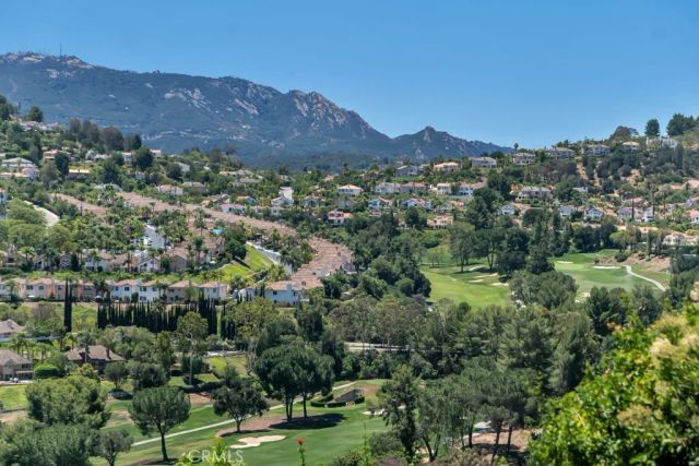 24508 Park Granada, Calabasas, CA 91302