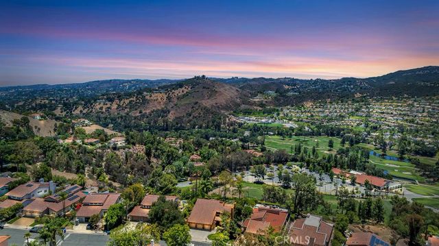 24508 Park Granada, Calabasas, CA 91302