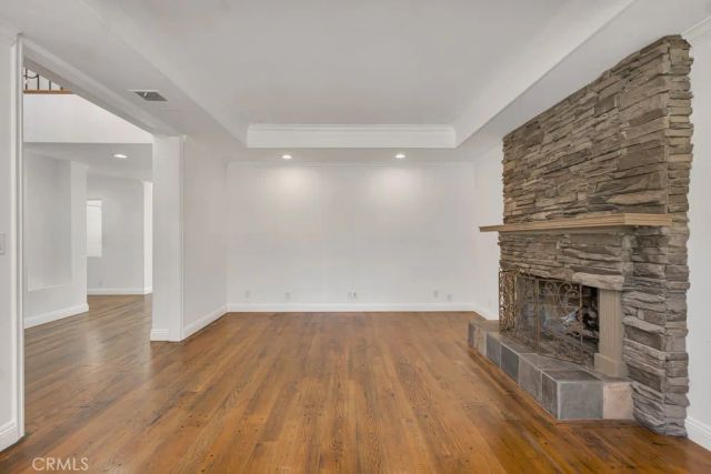 24508 Park Granada, Calabasas, CA 91302