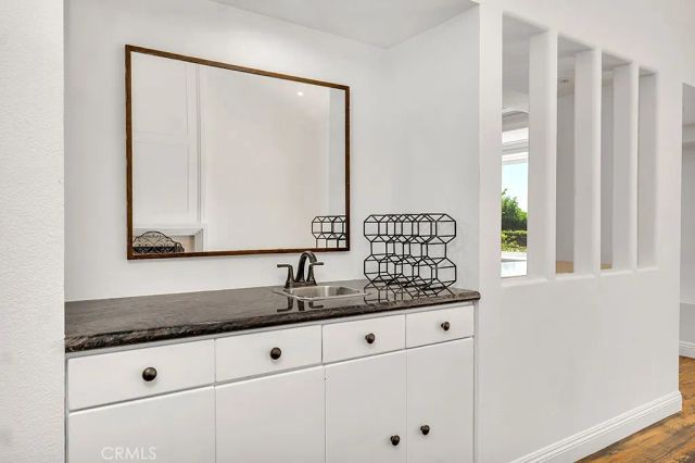 24508 Park Granada, Calabasas, CA 91302