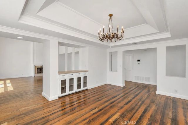 24508 Park Granada, Calabasas, CA 91302