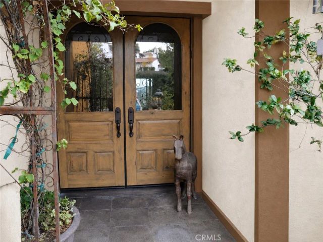 24508 Park Granada, Calabasas, CA 91302