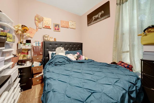 4208 S Artesian Avenue, Chicago, IL 60632