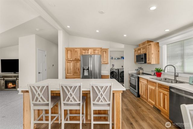 130 Pacific Boulevard NW, Ocean Shores, WA 98569