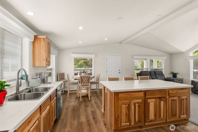 130 Pacific Boulevard NW, Ocean Shores, WA 98569