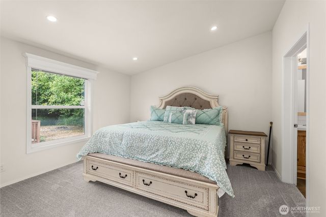 130 Pacific Boulevard NW, Ocean Shores, WA 98569