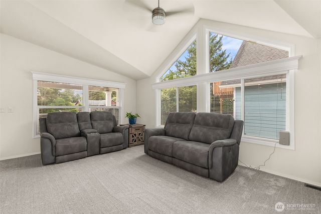 130 Pacific Boulevard NW, Ocean Shores, WA 98569