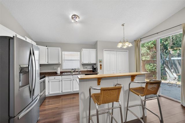 466 MOFFAT LOOP, Oviedo, FL 32765