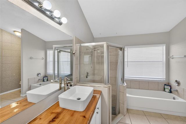 466 MOFFAT LOOP, Oviedo, FL 32765