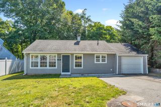 28 Birch Street, Groton, CT 06340