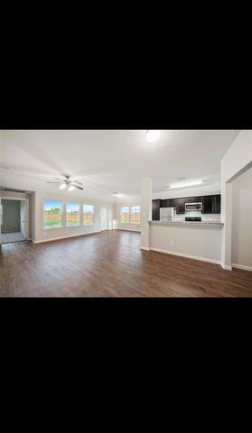 1170 Road 5102, Cleveland, TX 77327