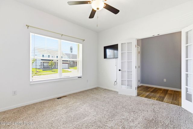 2073 Carnegie Dr, Shelbyville, KY 40065