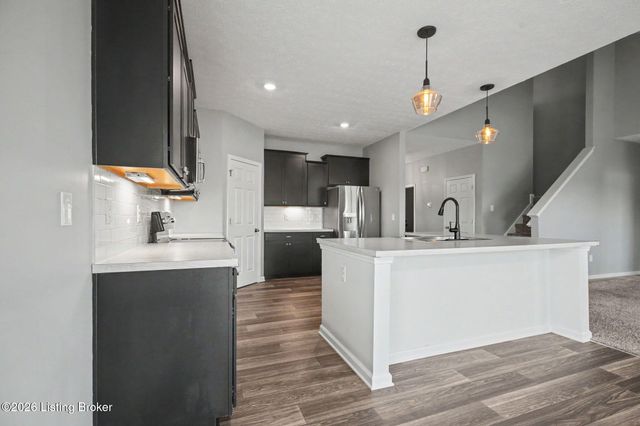 2073 Carnegie Dr, Shelbyville, KY 40065