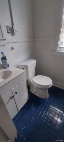 13355 Rosemary Street, Detroit, MI 48213