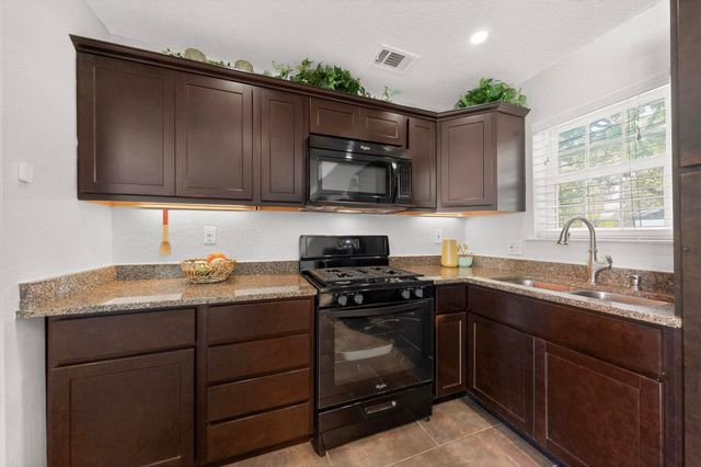 1414 Briarwood Drive, Mesquite, TX 75149