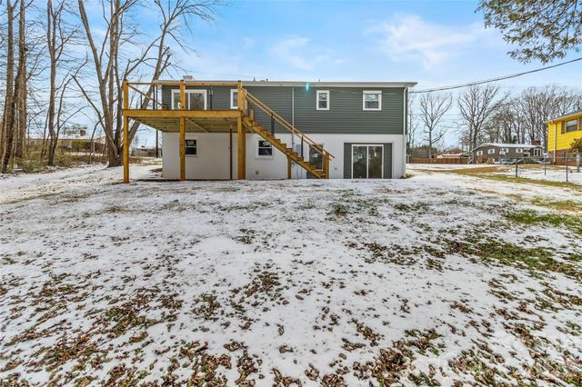 2474 Cedar Valley Drive, Conover, NC 28614