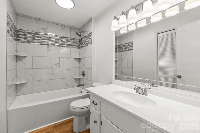 2474 Cedar Valley Drive, Conover, NC 28614