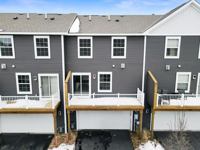 693 Eagle Court, Lino Lakes, MN 55014