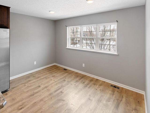 693 Eagle Court, Lino Lakes, MN 55014