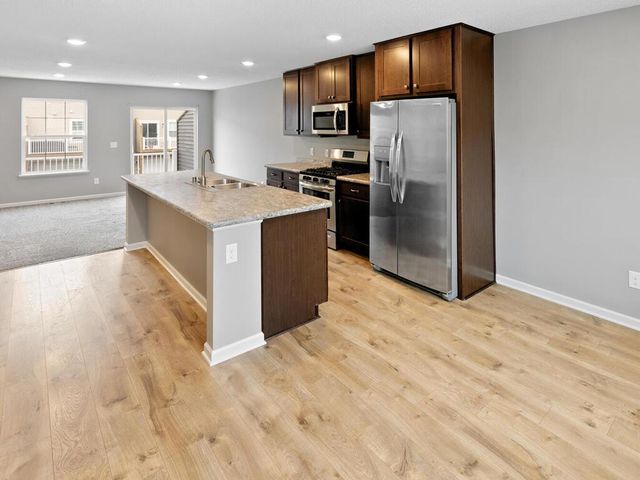 693 Eagle Court, Lino Lakes, MN 55014