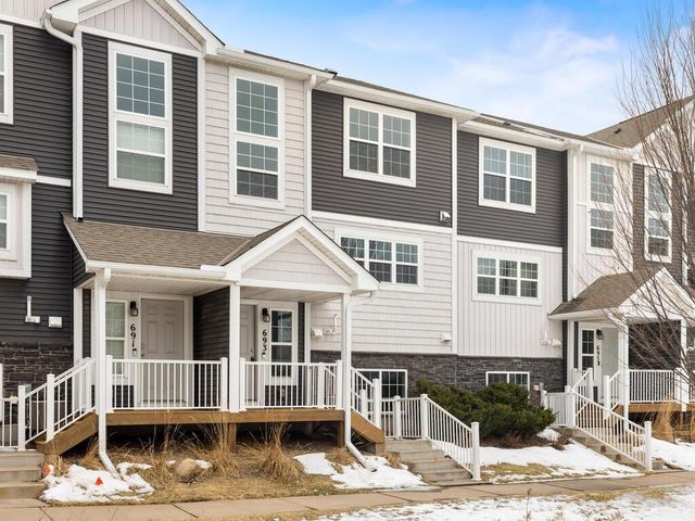 693 Eagle Court, Lino Lakes, MN 55014