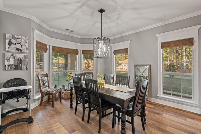 143 Red Roan Rd., Hattiesburg, MS 39402