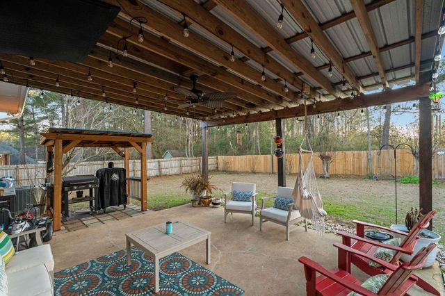 143 Red Roan Rd., Hattiesburg, MS 39402