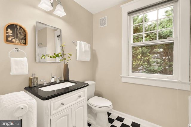 3804 JENIFER ST NW, Washington, DC 20015