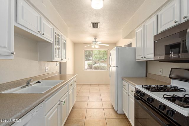 550 W 19TH Street, Tempe, AZ 85281