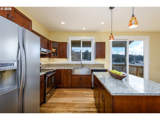 5300 Ne 49TH St, Neotsu, OR 97364