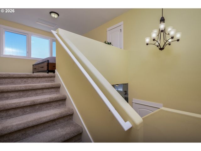 5300 Ne 49TH St, Neotsu, OR 97364