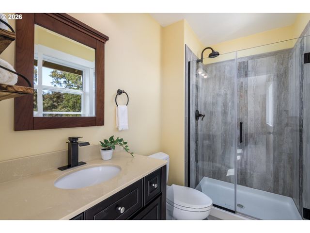 5300 Ne 49TH St, Neotsu, OR 97364