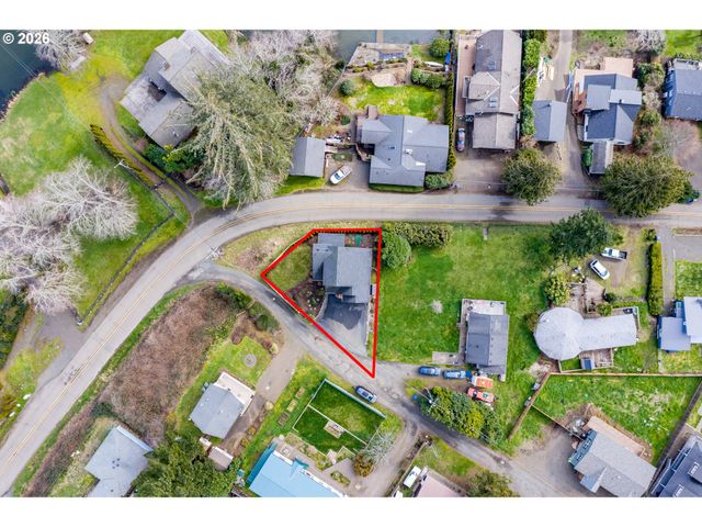5300 Ne 49TH St, Neotsu, OR 97364