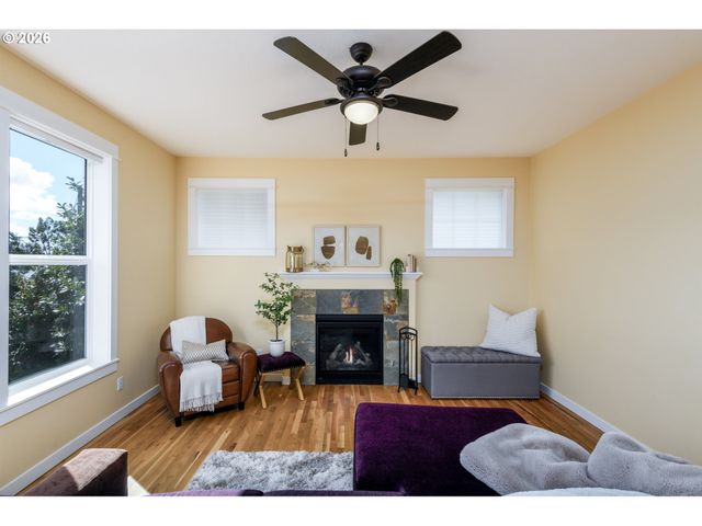 5300 Ne 49TH St, Neotsu, OR 97364